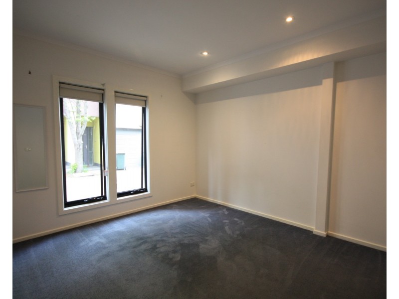 14/900 Pascoe Vale Road, Glenroy VIC 3046