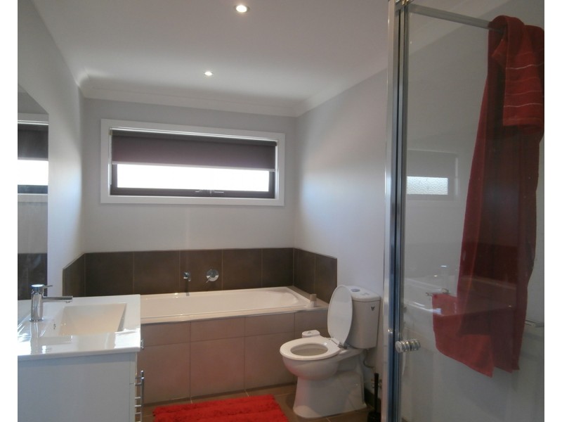 1/22 Avalon Avenue, Broadmeadows VIC 3047