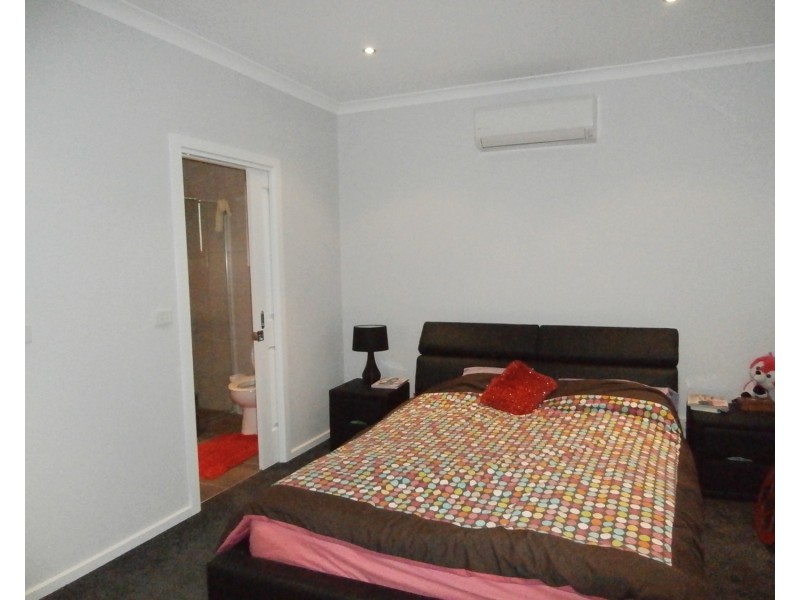 1/22 Avalon Avenue, Broadmeadows VIC 3047