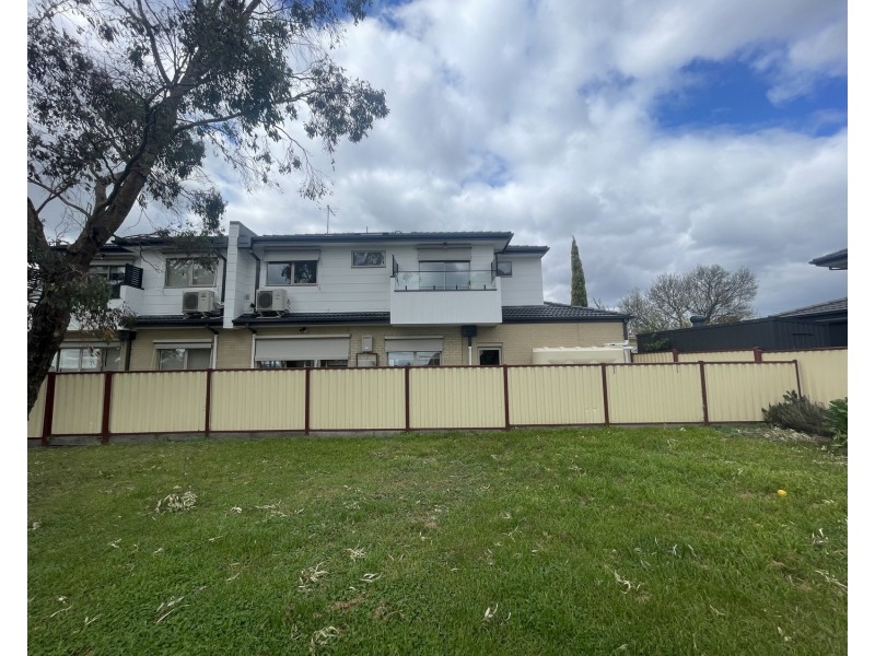 3/29 Augustine Terrace, Glenroy VIC 3046