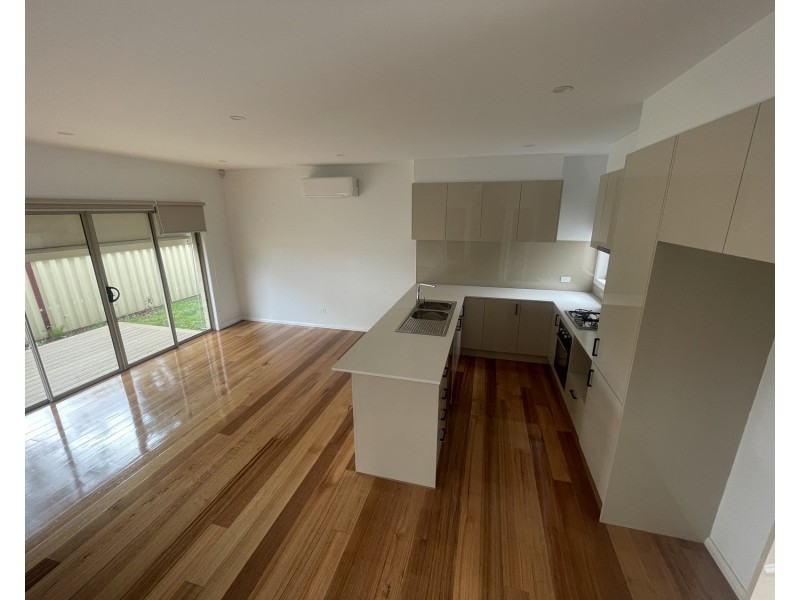 3/29 Augustine Terrace, Glenroy VIC 3046