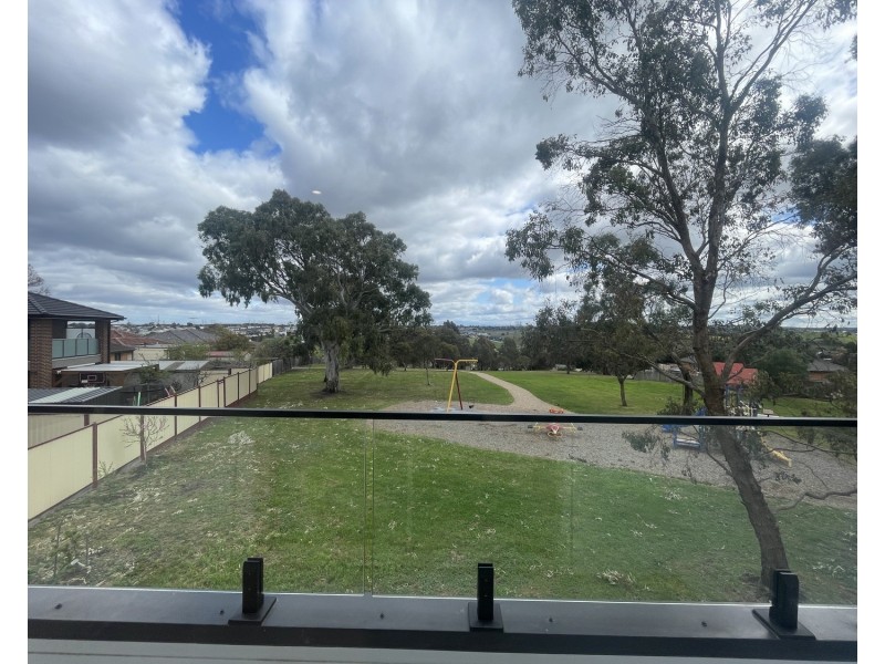 3/29 Augustine Terrace, Glenroy VIC 3046