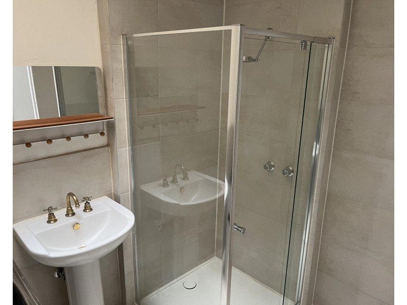 5/11 NICHOLAS Street, Broadmeadows VIC 3047