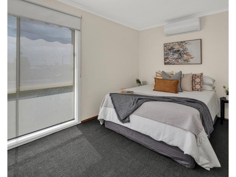 64 Longford Crescent, Coolaroo VIC 3048