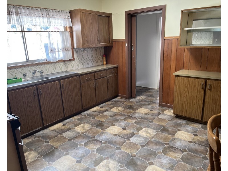 4 Callander Road, Pascoe Vale VIC 3044