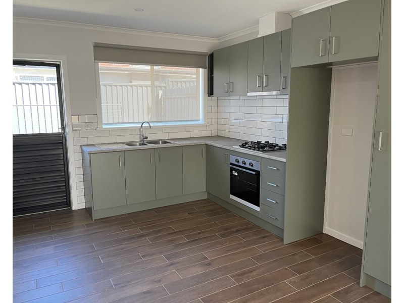 2/19 Kennedy Street, Glenroy VIC 3046