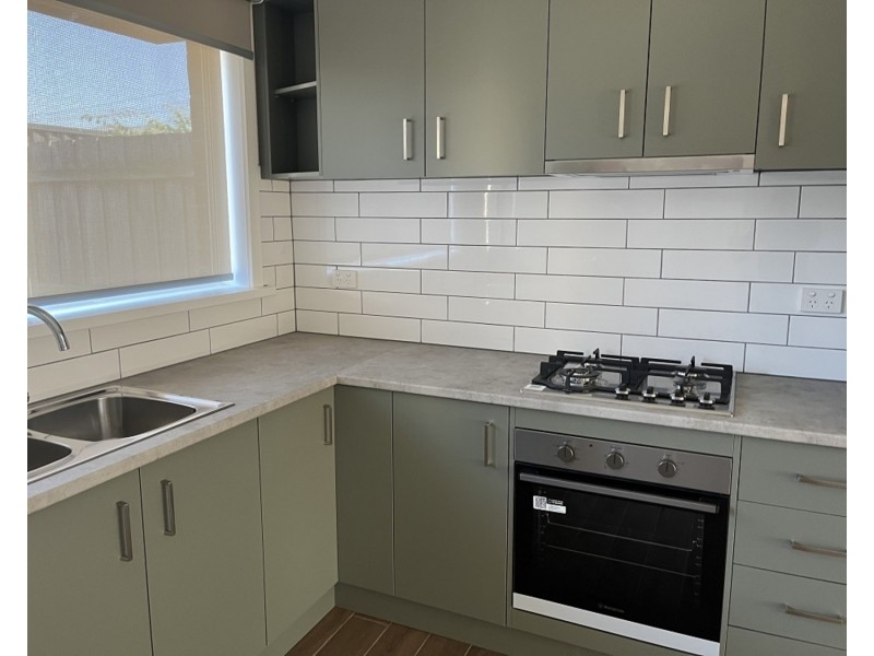 2/19 Kennedy Street, Glenroy VIC 3046