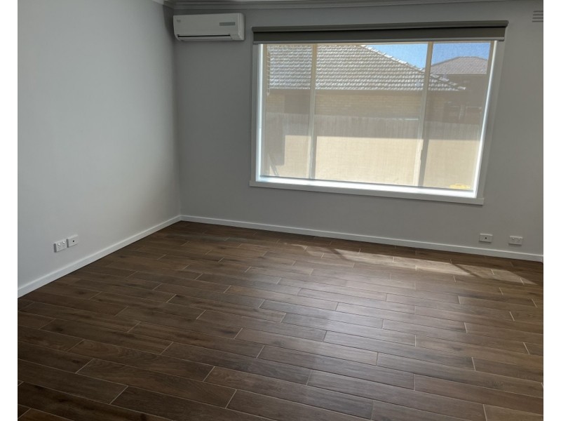 2/19 Kennedy Street, Glenroy VIC 3046