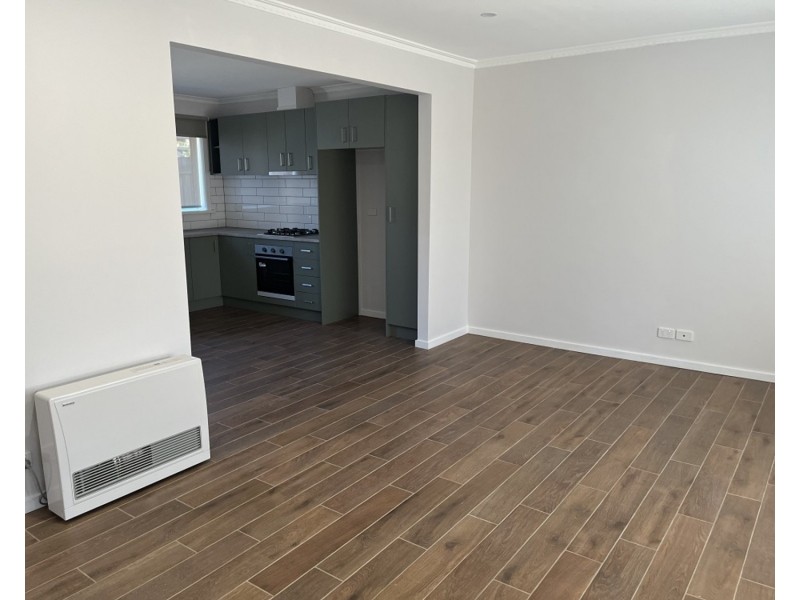 2/19 Kennedy Street, Glenroy VIC 3046