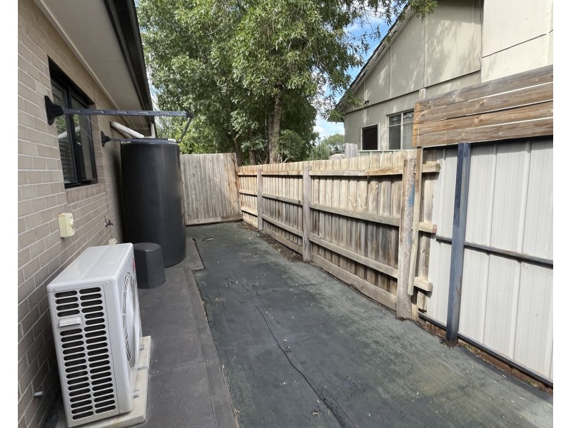 1/51 Jacana Avenue, Broadmeadows VIC 3047