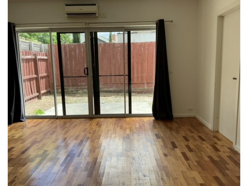 4/137 Northumberland Road, Pascoe Vale VIC 3044