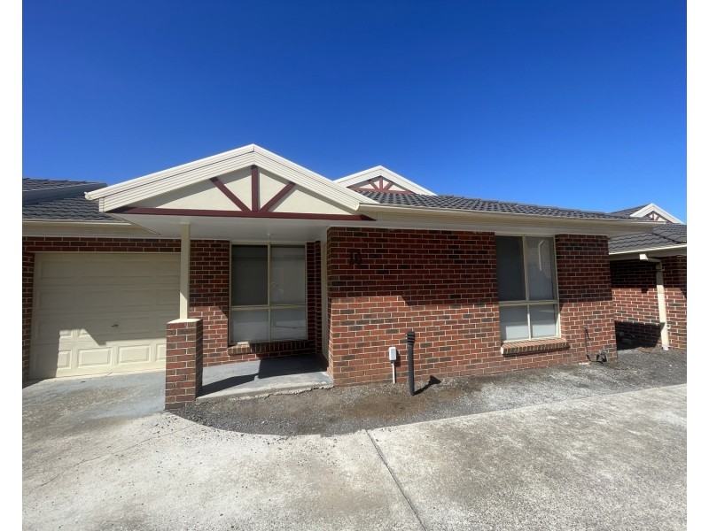 16/4-16 Melaleuca Drive, Meadow Heights VIC 3048