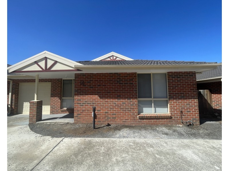 16/4-16 Melaleuca Drive, Meadow Heights VIC 3048