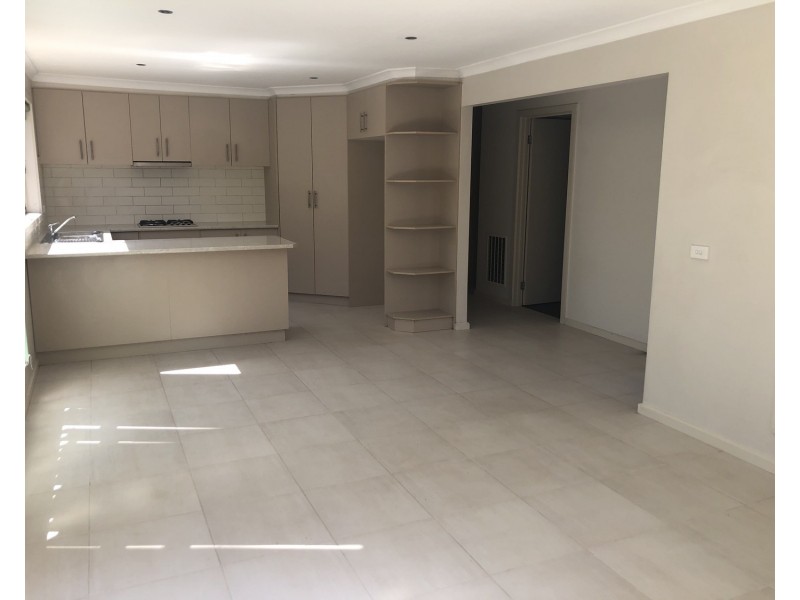 3/6 Ortolan Avenue, Broadmeadows VIC 3047