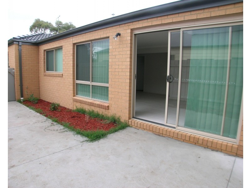 3/6 Ortolan Avenue, Broadmeadows VIC 3047