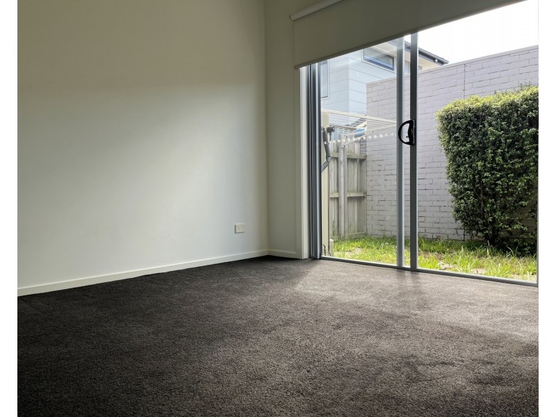 3/24 Larch Street, Thomastown VIC 3074