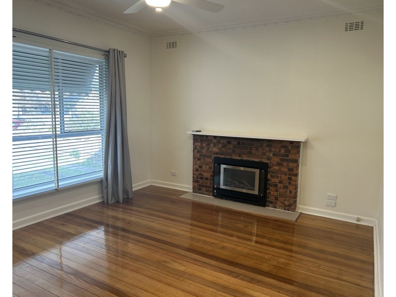 79 Paget Avenue, Glenroy VIC 3046