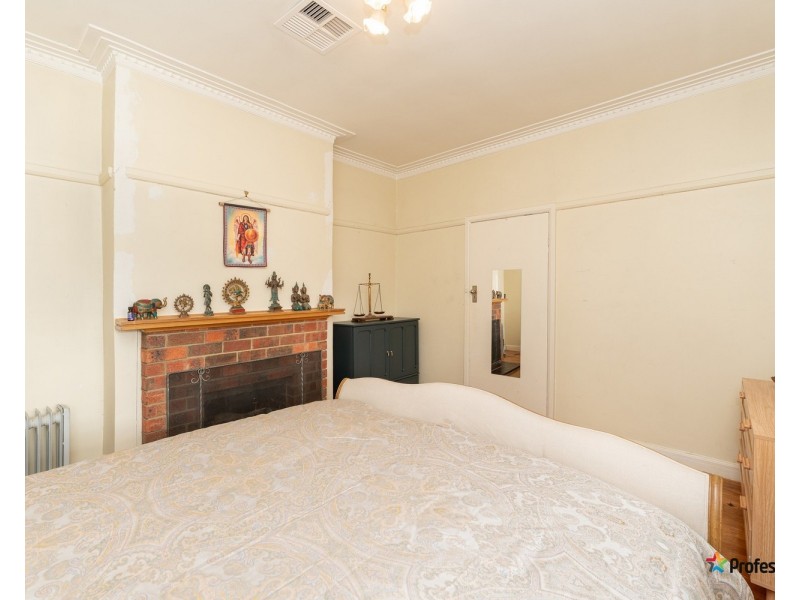 23 Finchley Avenue, Glenroy VIC 3046
