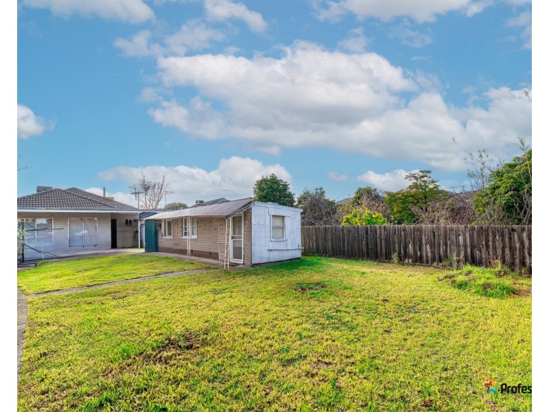 23 Finchley Avenue, Glenroy VIC 3046