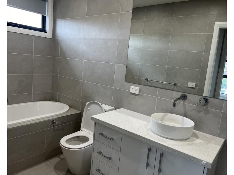 1/68 Justin Avenue, Glenroy VIC 3046