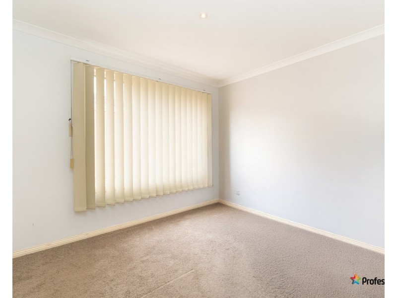 1/4-8 Mladen Court, Coolaroo VIC 3048