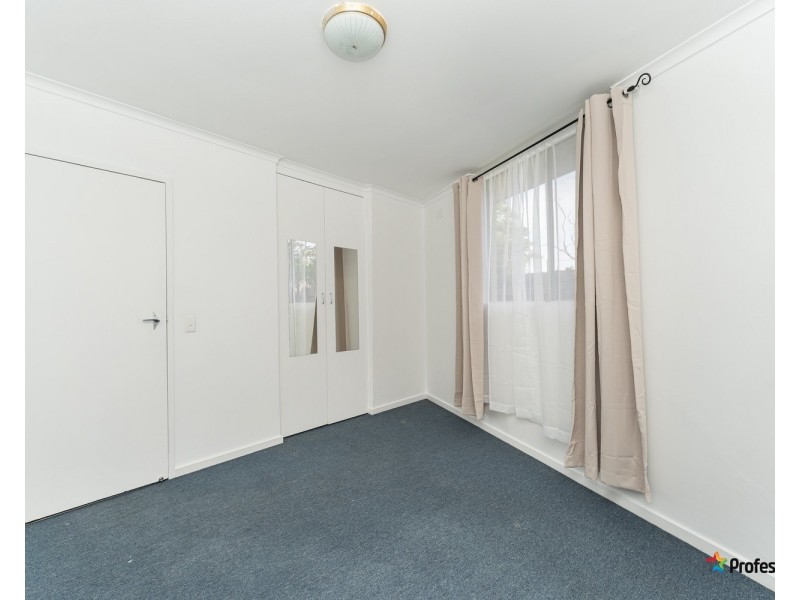 2/23A Becket Street South, Glenroy VIC 3046