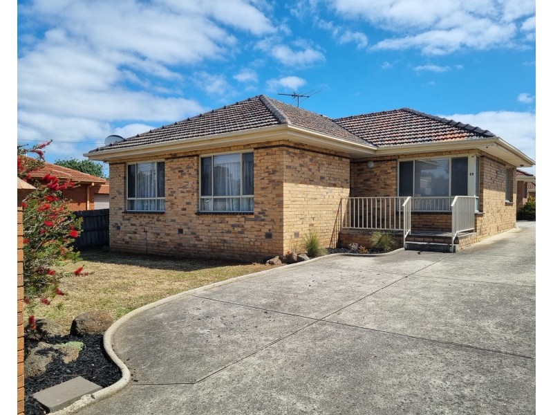 49 Station Road, Oak Park VIC 3046