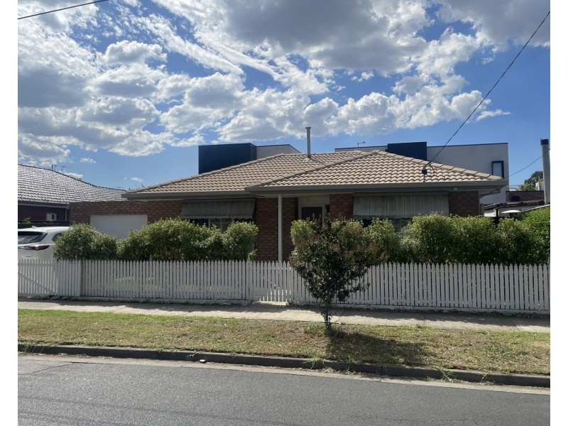 2A Geum Street, Hadfield VIC 3046