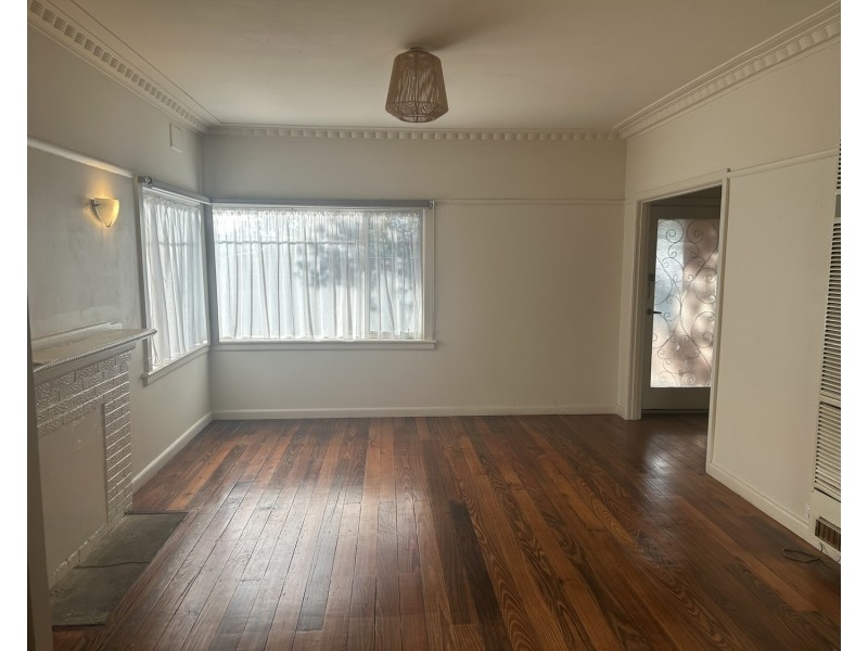 1049 Pascoe Vale Road, Broadmeadows VIC 3047