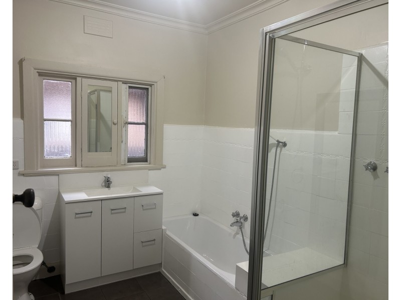 1049 Pascoe Vale Road, Broadmeadows VIC 3047