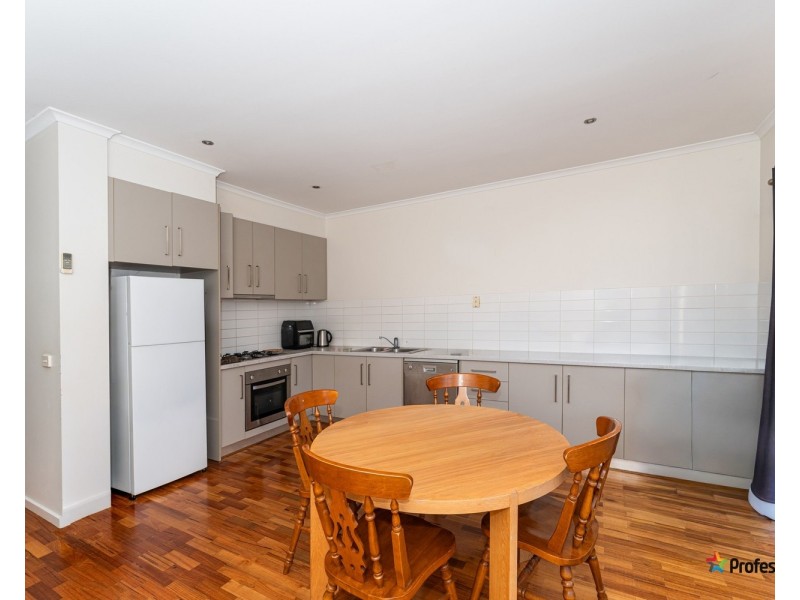 4/137 Northumberland Road, Pascoe Vale VIC 3044