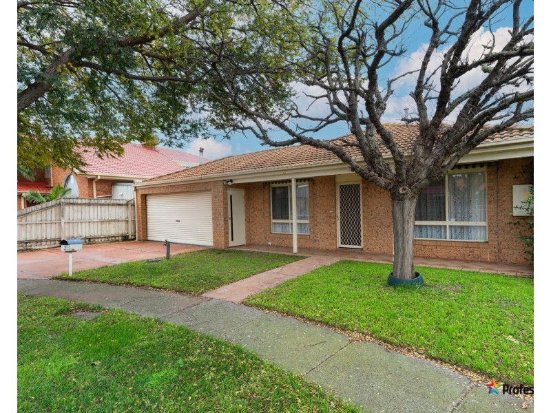 7 Hydra Court, Roxburgh Park VIC 3064
