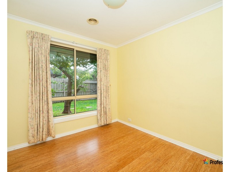 7 Hydra Court, Roxburgh Park VIC 3064