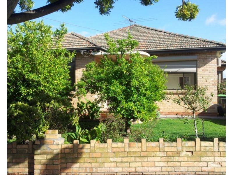 17 Becket Street, Glenroy VIC 3046