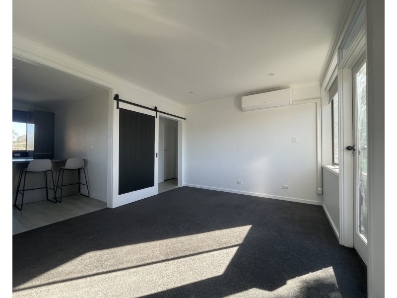 10/2-4 Chapman Avenue, Glenroy VIC 3046