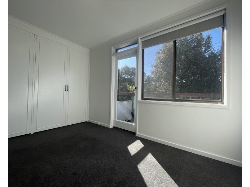 10/2-4 Chapman Avenue, Glenroy VIC 3046