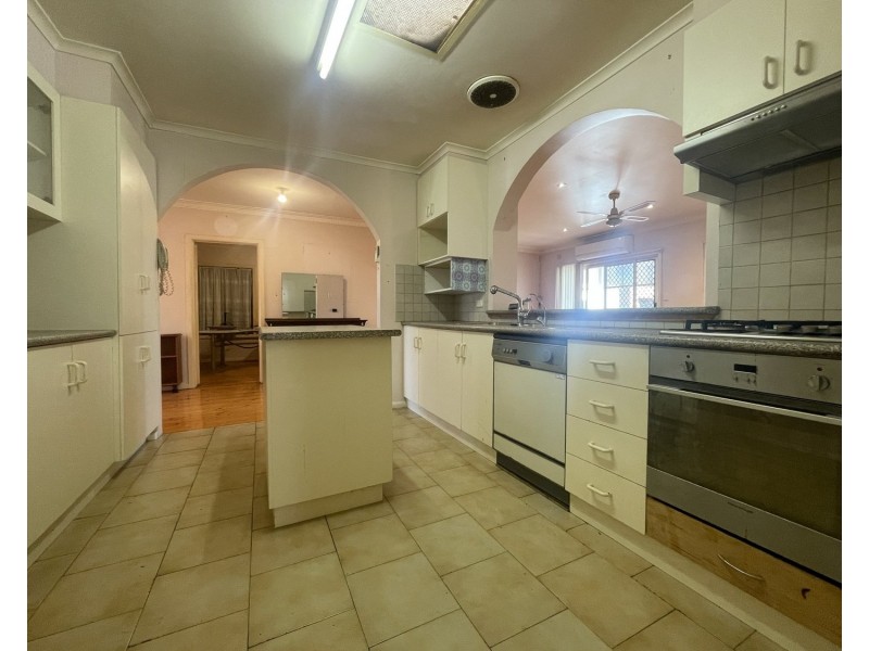 53 William Street, Fawkner VIC 3060