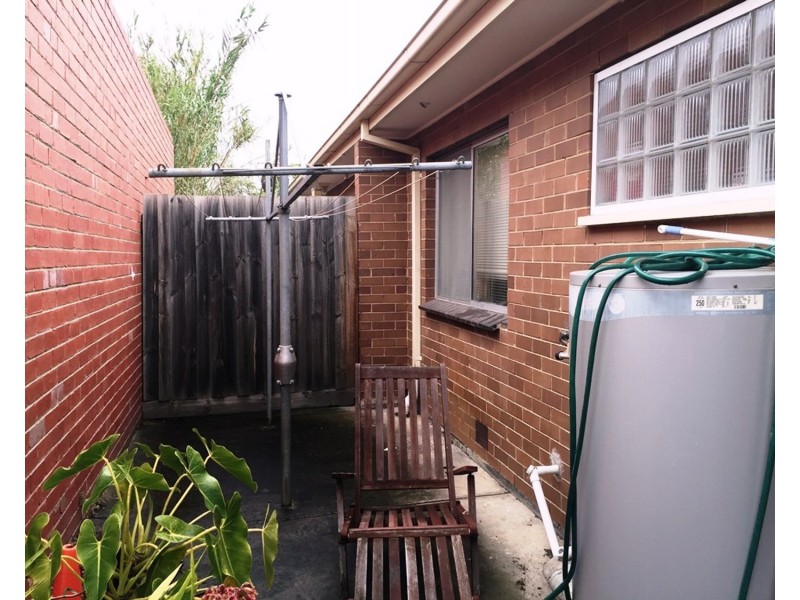1/147 South Street, Hadfield VIC 3046