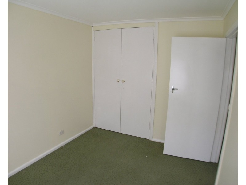 2/27 Grandview Street, Glenroy VIC 3046