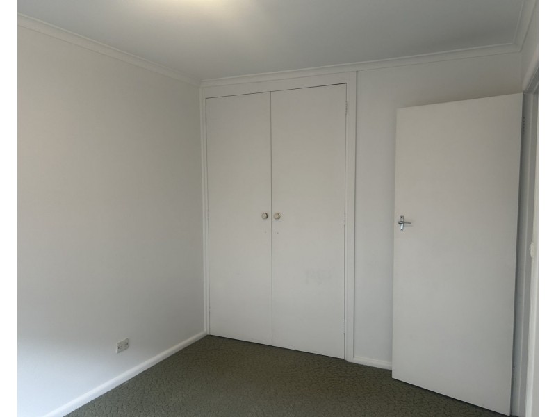 2/27 Grandview Street, Glenroy VIC 3046