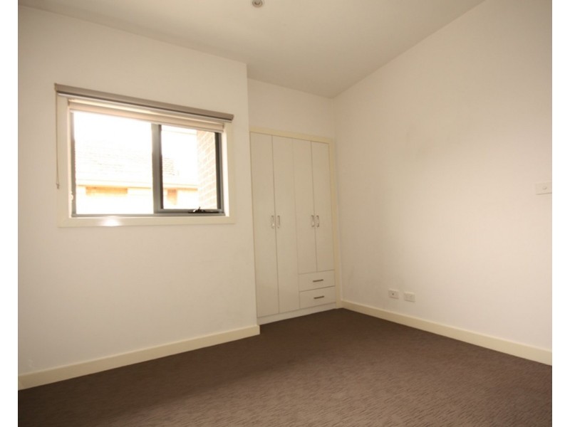 1/60 Leonard Avenue, Glenroy VIC 3046