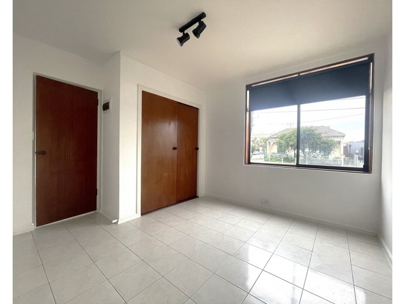 2/380 Albert Street, Brunswick West VIC 3055