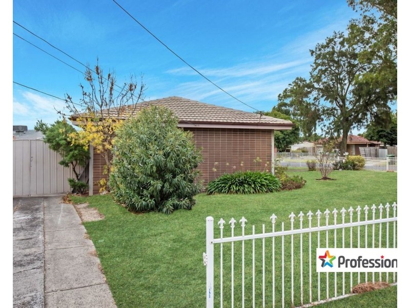 14  Nareen Avenue, Coolaroo VIC 3048