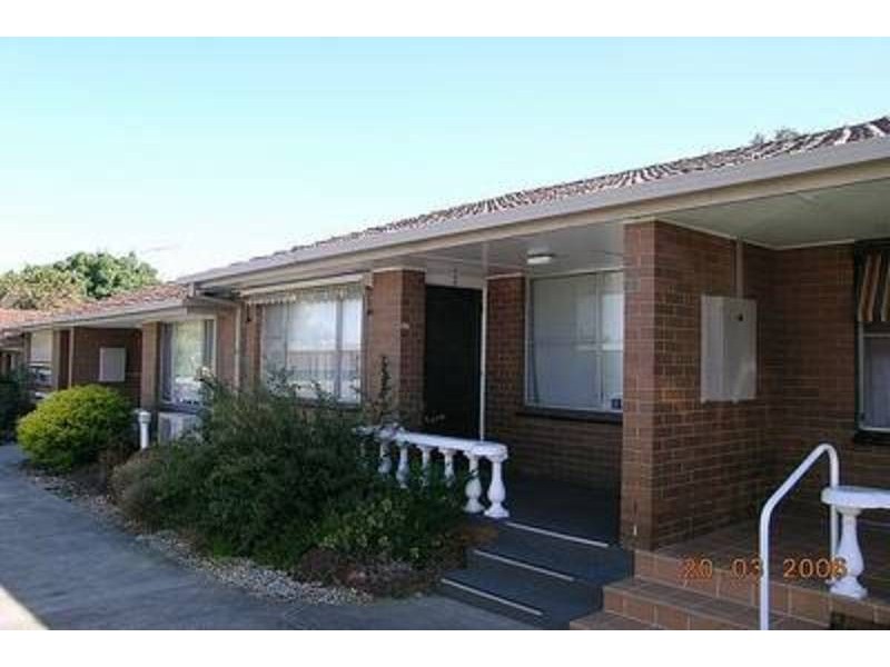 2/27 Grandview Street, Glenroy VIC 3046