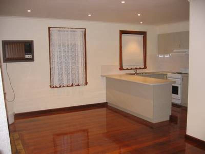 26 Sunset Boulevard, Jacana VIC 3047