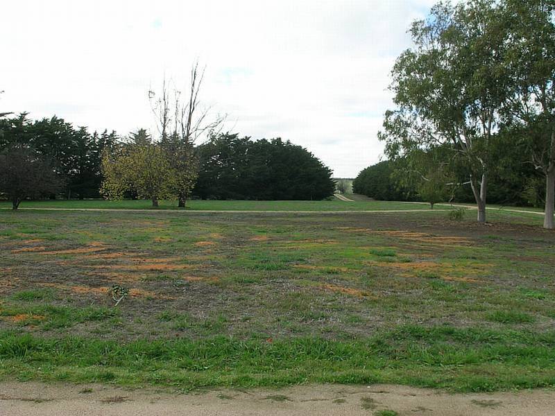 125 Konagaderra Road, Oaklands Junction VIC 3063