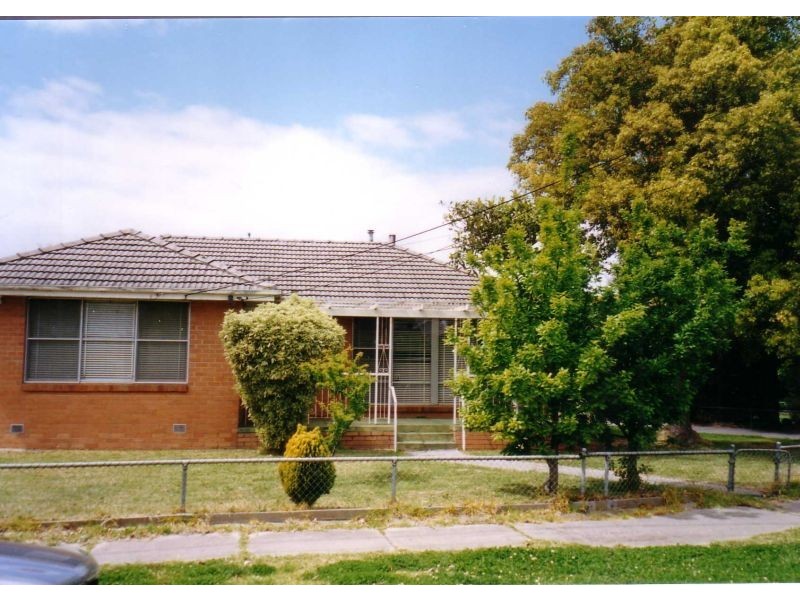 16 Merino  Avenue, Dallas VIC 3047