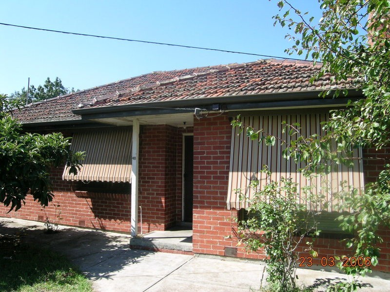 42 Hartington Street, Glenroy VIC 3046