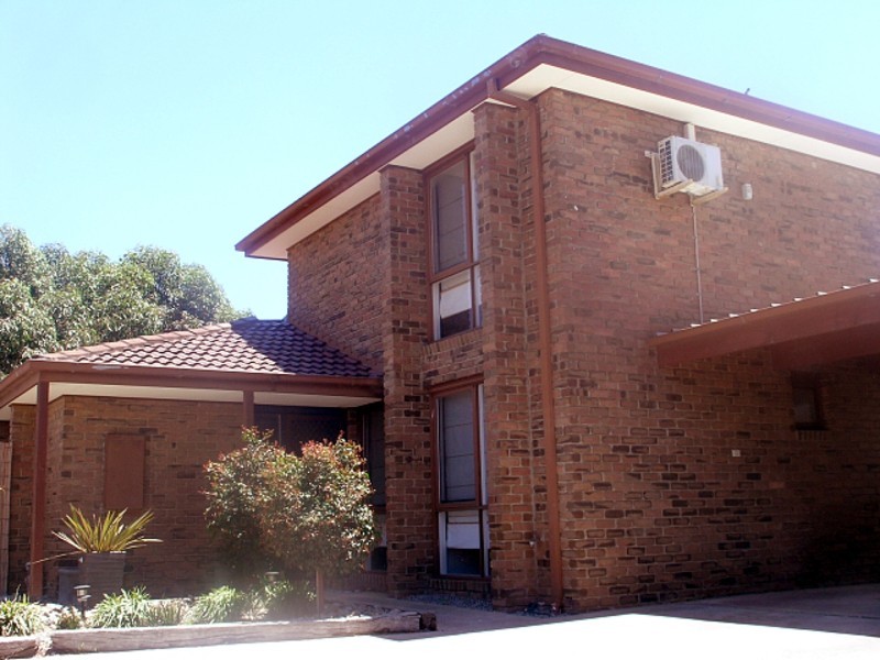 2/47 Edington Way, Craigieburn VIC 3064