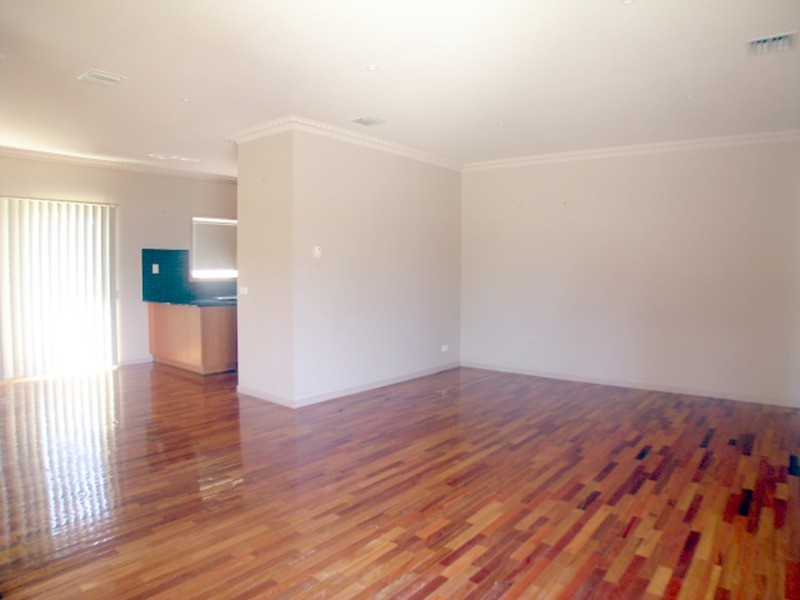 2/455 Gaffney Street, Pascoe Vale VIC 3044